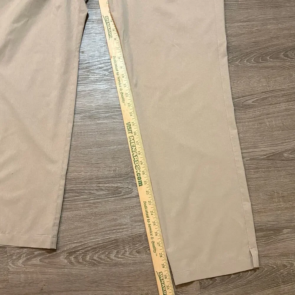 Under Armour Men’s Vented Golf Pants 38x32 Khaki Performance Stretch Athletic​
